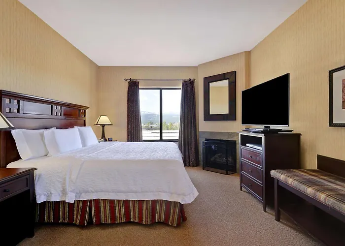 Hampton Inn & Suites Tahoe-Truckee
