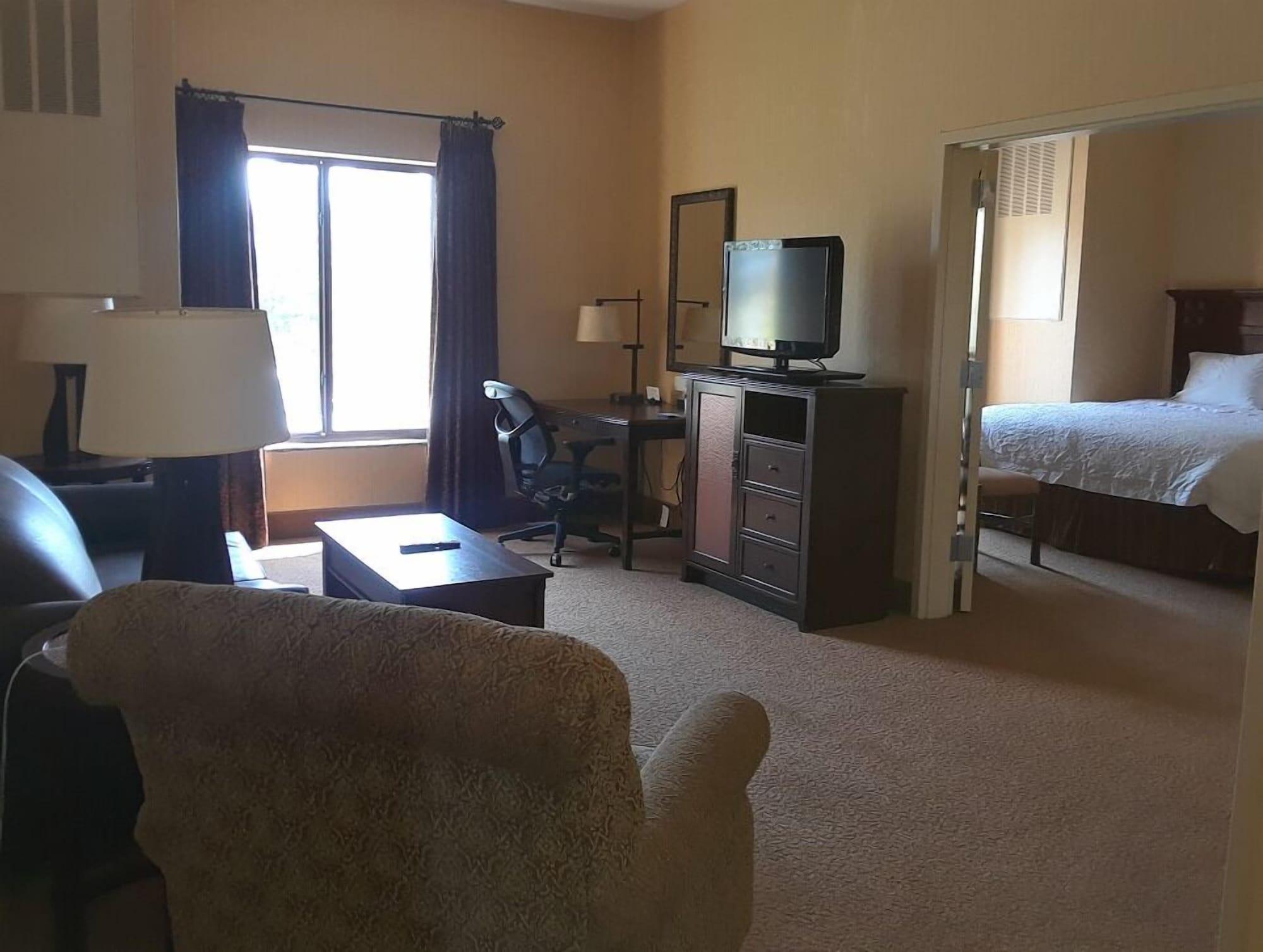 Hampton & Tahoe-truckee Truckee