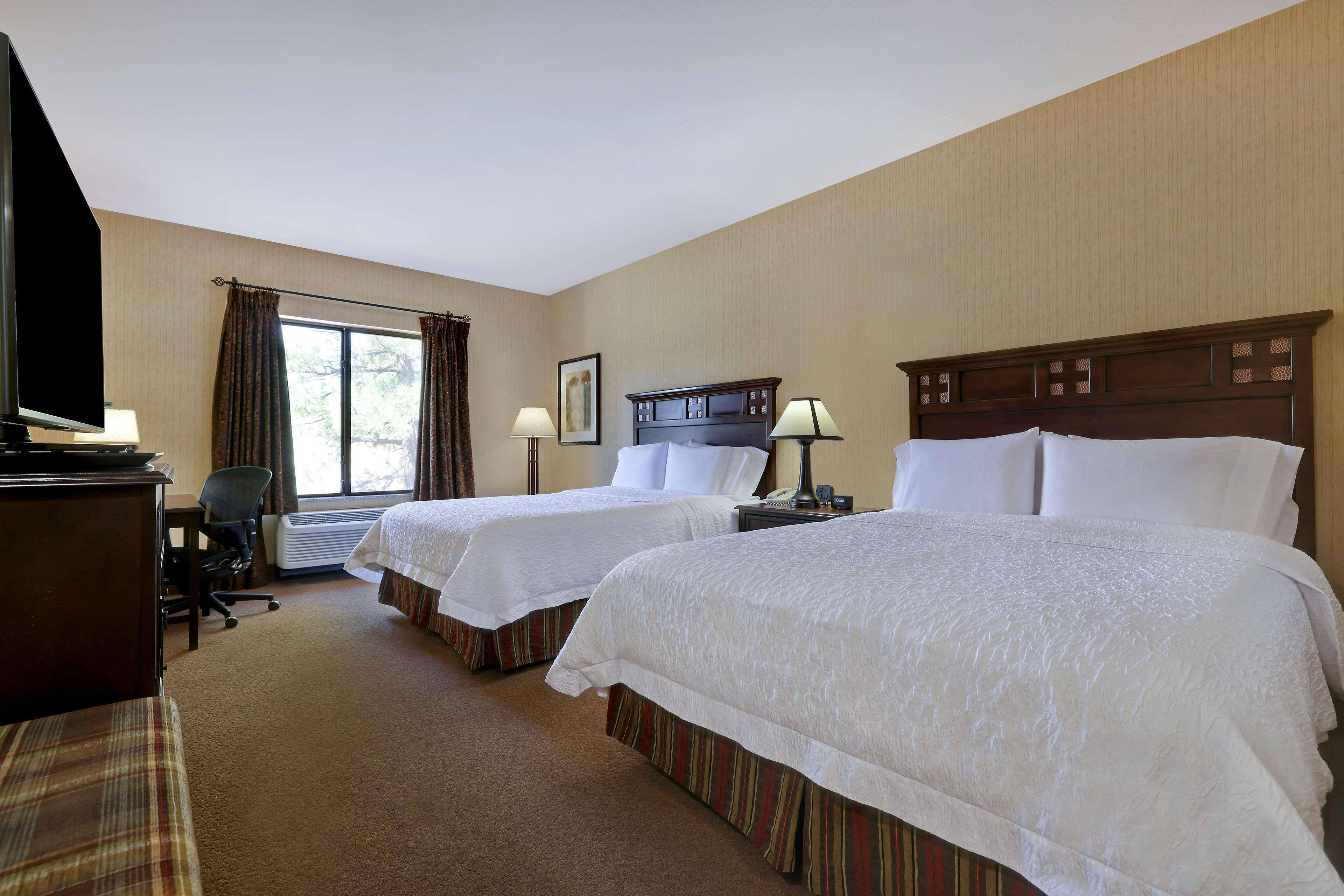 Hampton & Tahoe-truckee Hotel 3*