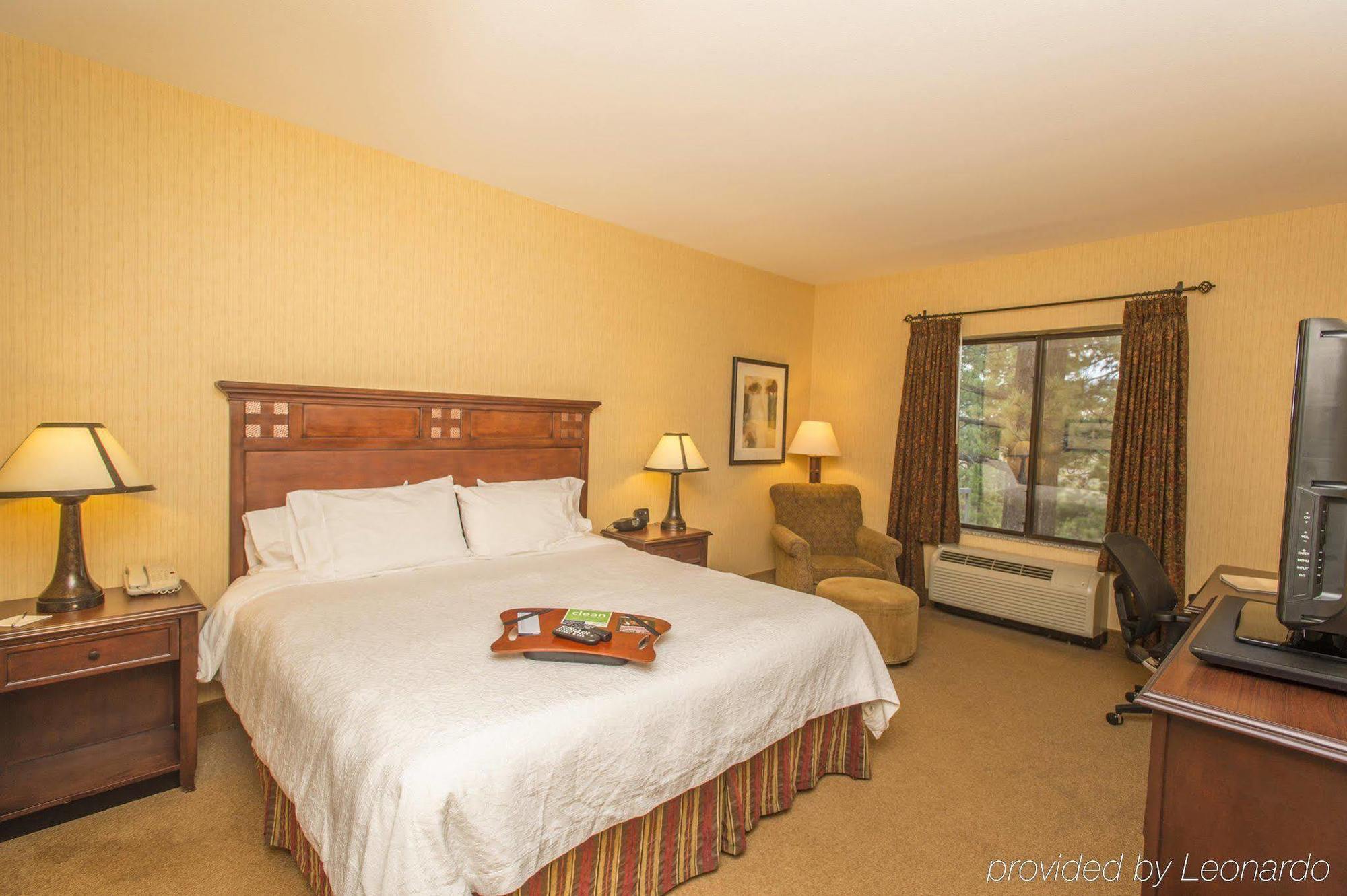 Hampton & Tahoe-truckee Hotel Truckee