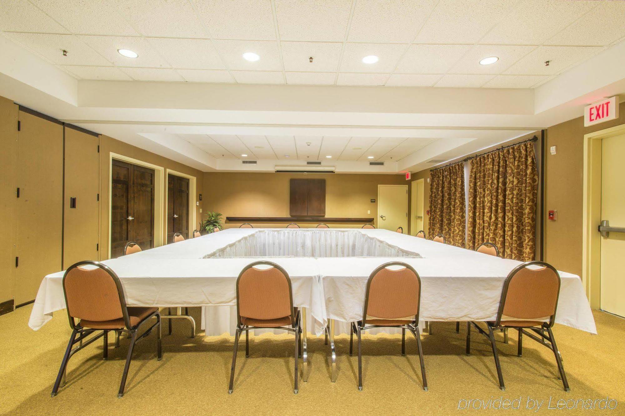 Martis Valley Lodge, Tapestry Collection By Hilton Truckee