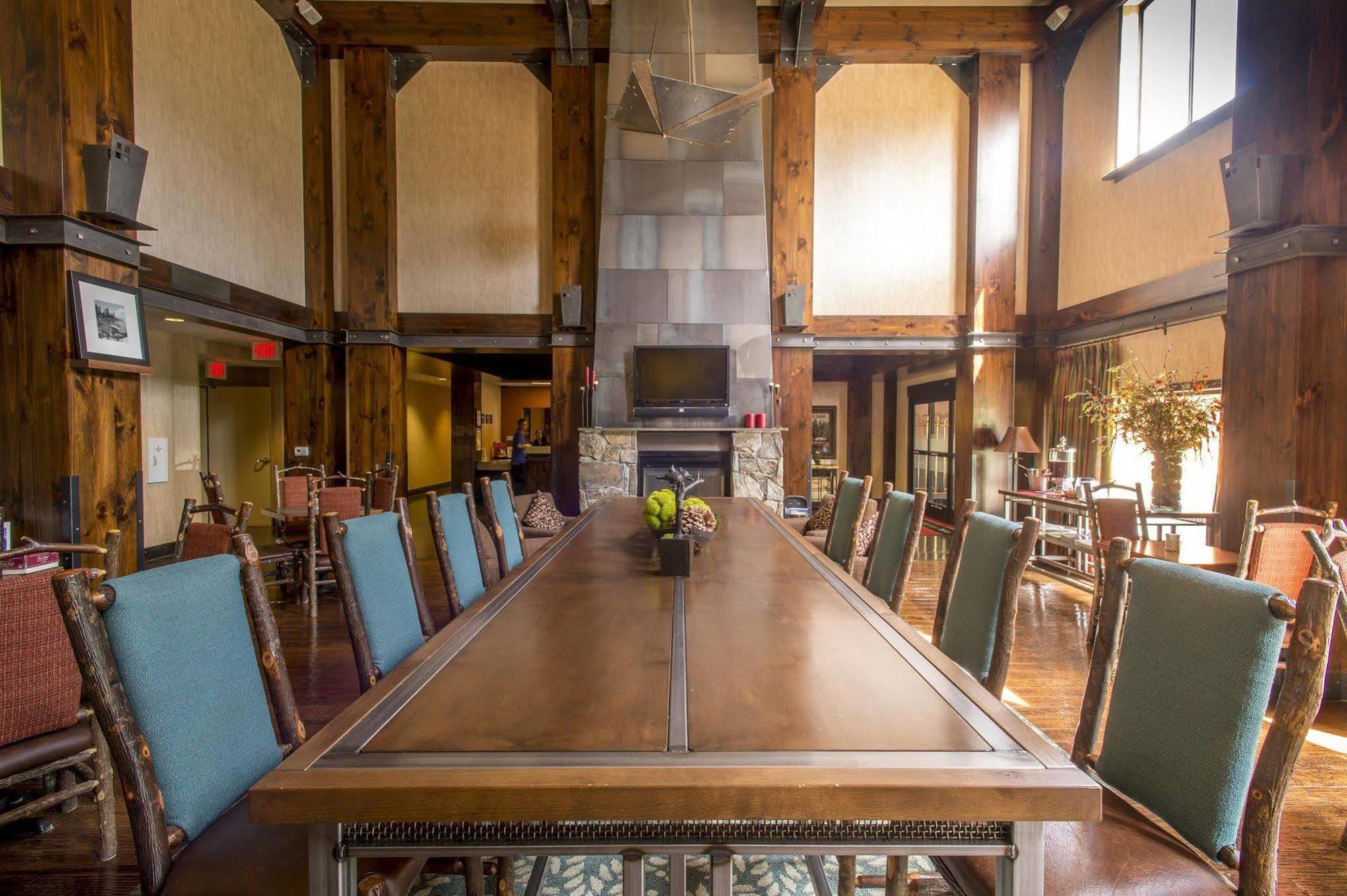Hotel Hampton & Tahoe-truckee