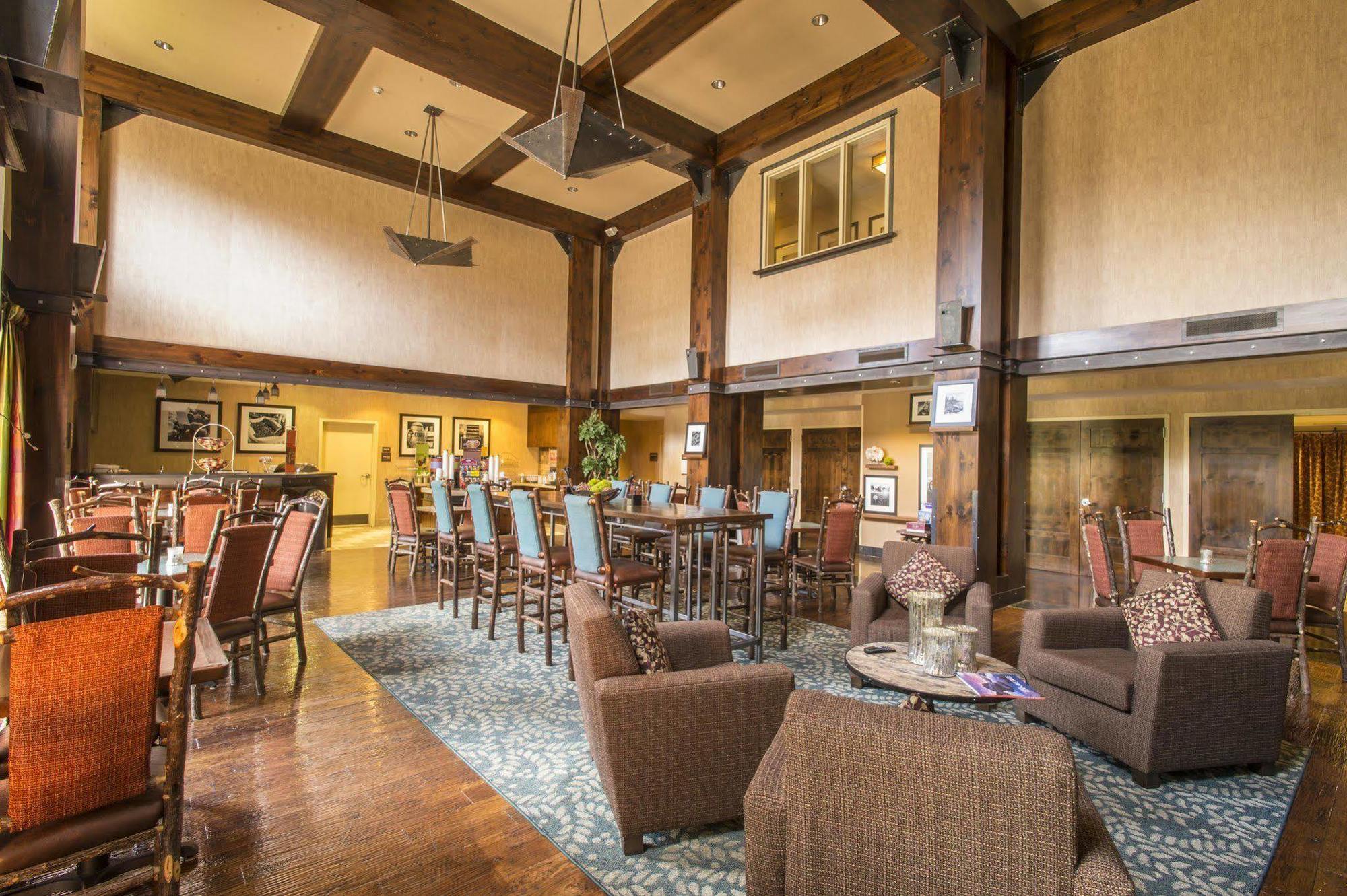 Hampton & Tahoe-truckee