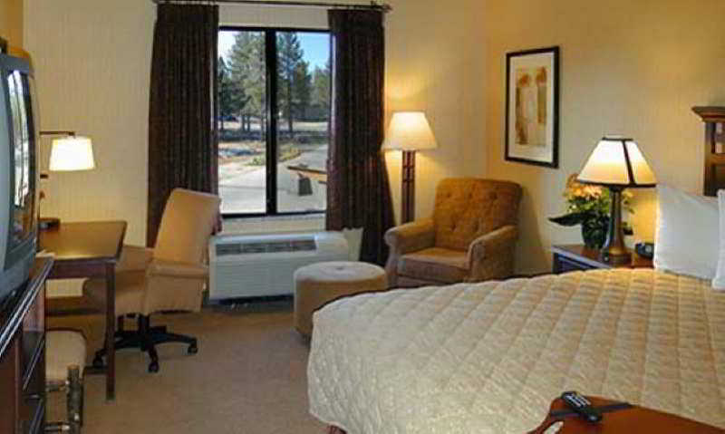 Hampton & Tahoe-truckee 3*